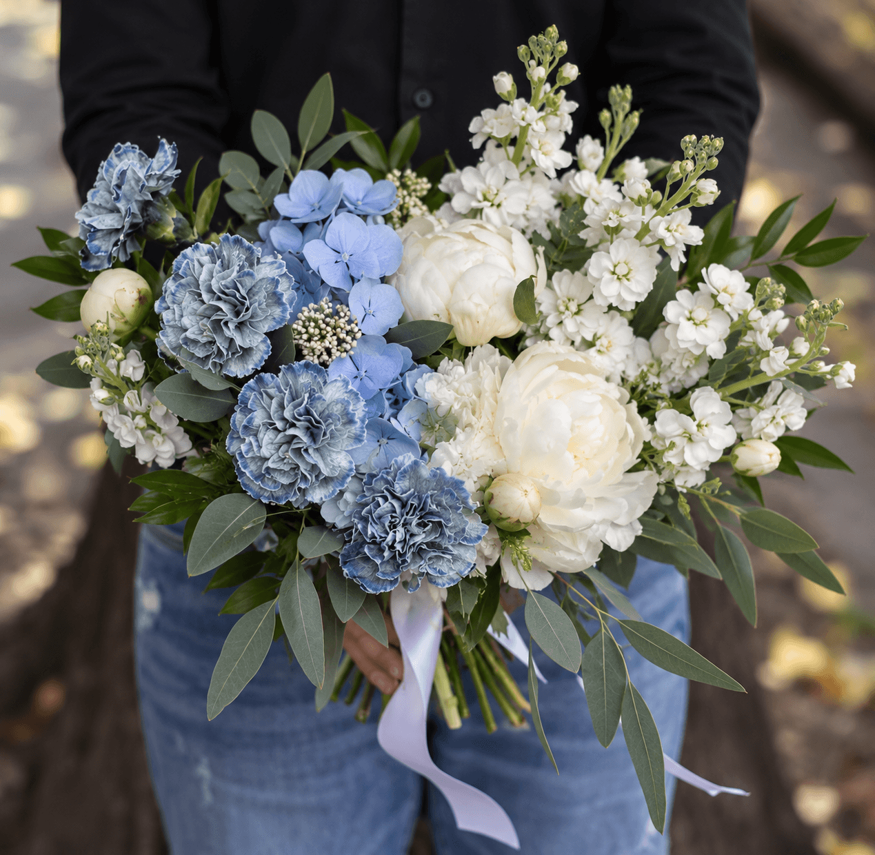 Buchet — Buchet de mireasă în tonuri de bleu și ivoire